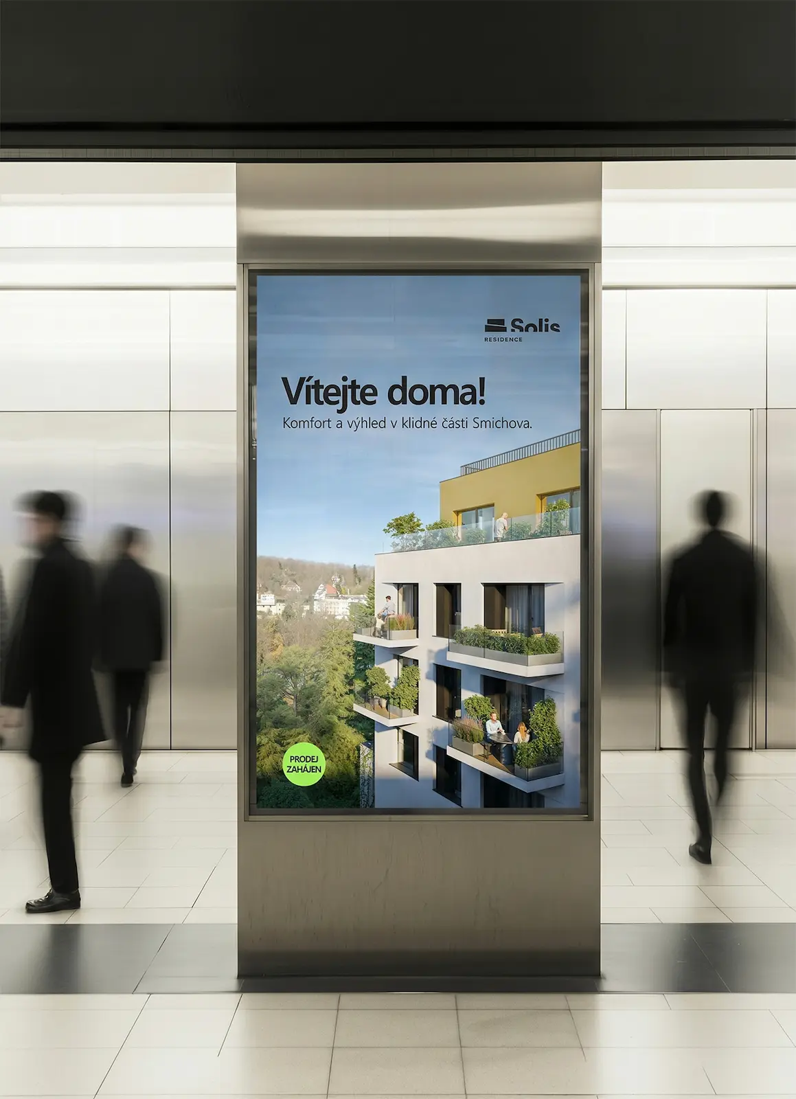 Solis Residence, billboard v metru